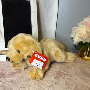 Gundimals yellow Labrador retriever